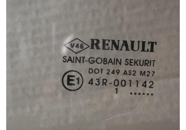 скло праве задне Renault Megane III, хетчбек